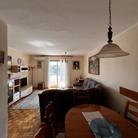 Filipo Apartments Пореч Екстер'єр фото