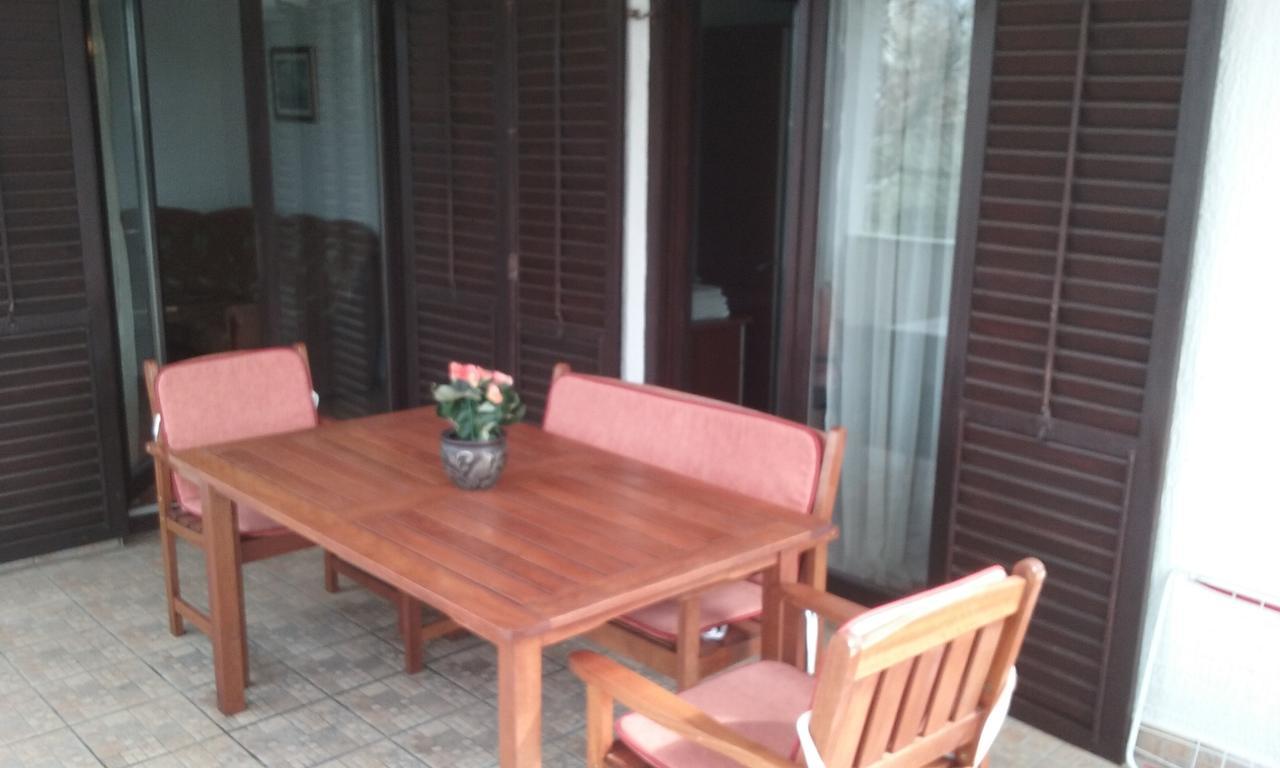 Filipo Apartments Пореч Екстер'єр фото