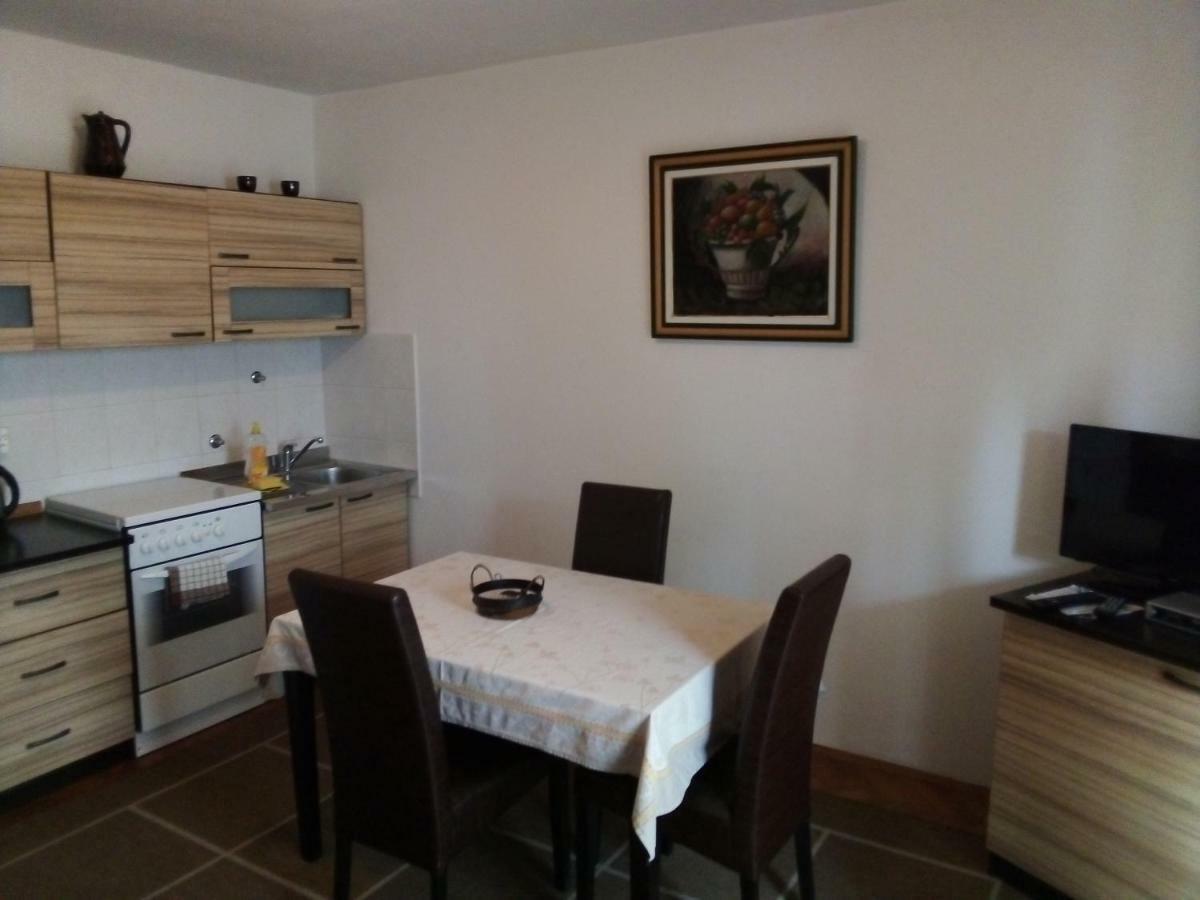 Filipo Apartments Пореч Екстер'єр фото