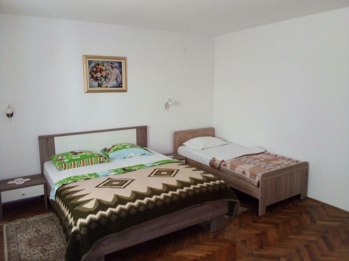 Filipo Apartments Пореч Екстер'єр фото