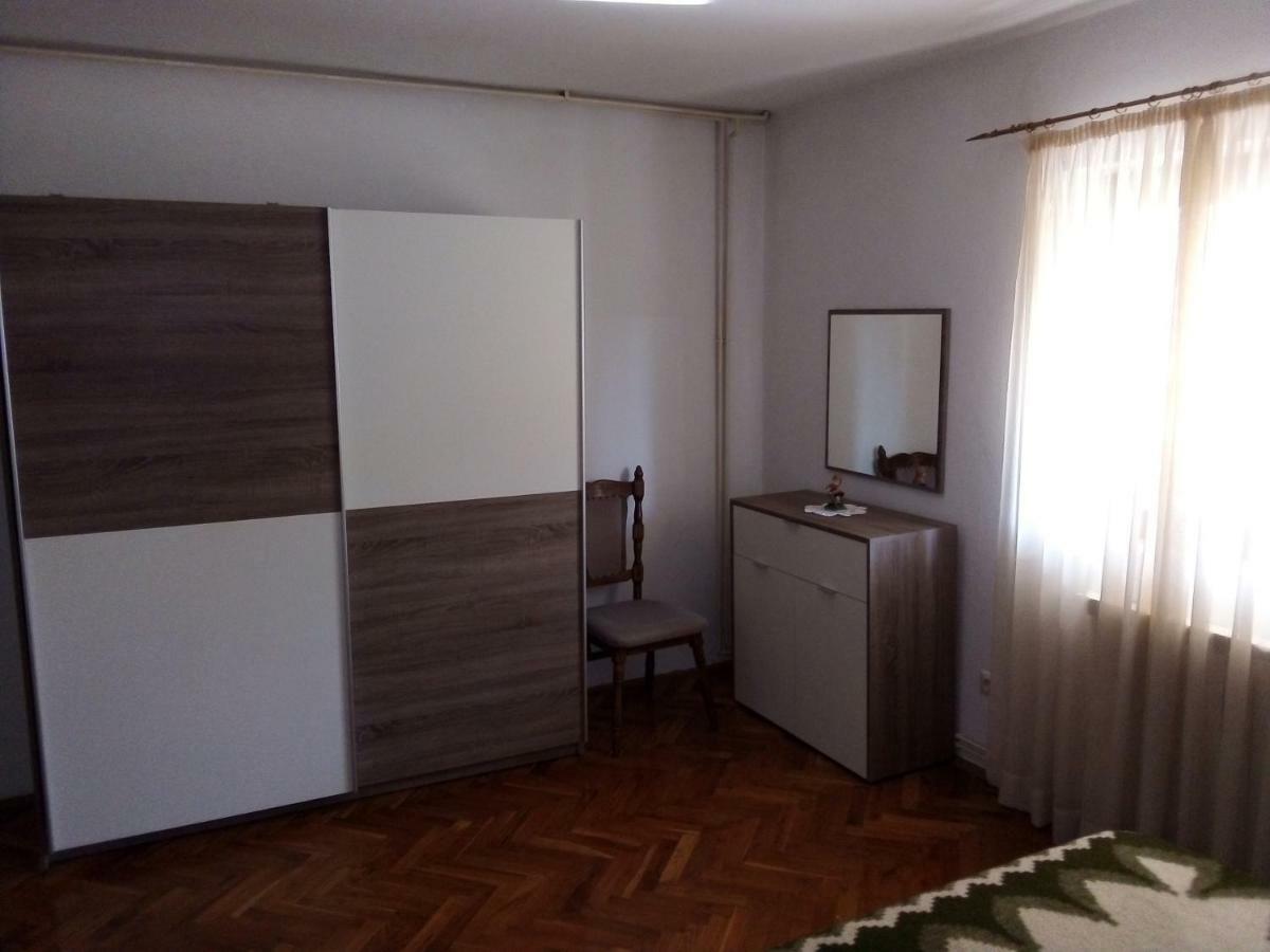 Filipo Apartments Пореч Екстер'єр фото