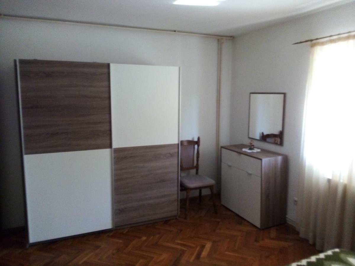 Filipo Apartments Пореч Екстер'єр фото